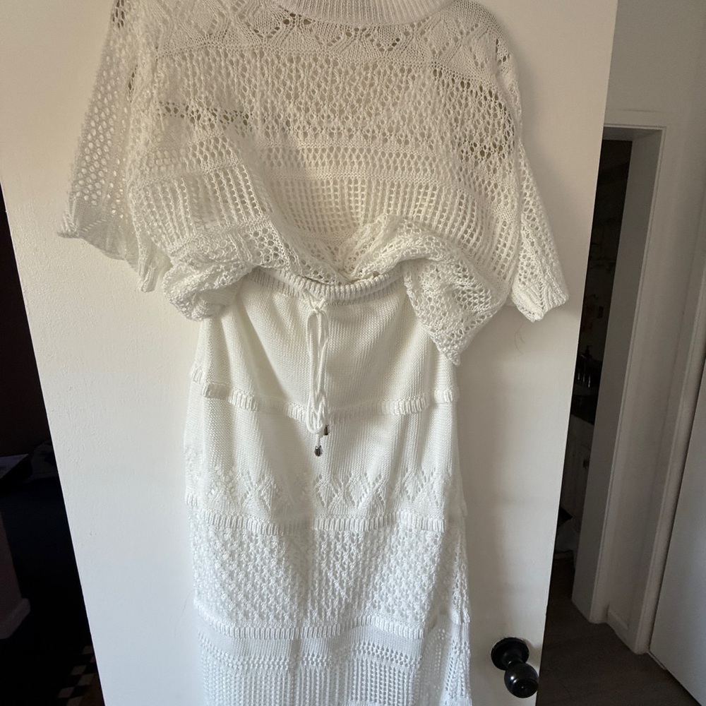 Solitaire White Knit 2 pc. Worn once. Size L - Picture 6 of 6